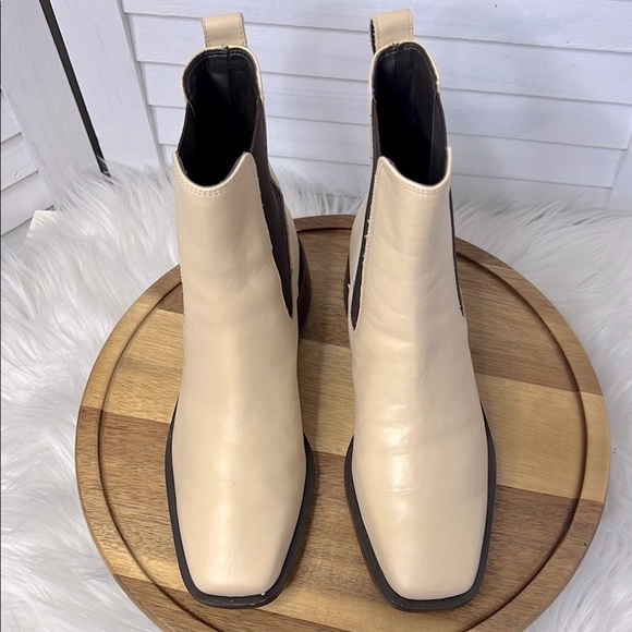 SAM EDELMAN l Thelma Chelsea Tan Ankle Boot Square Toe Elastic Side Panels Sz. 6 - Picture 5 of 13